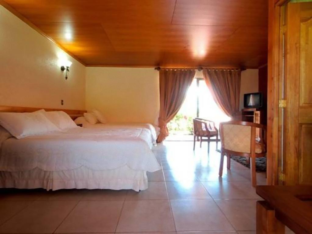 Hotel Puku Vai Hanga Roa Szoba fotó